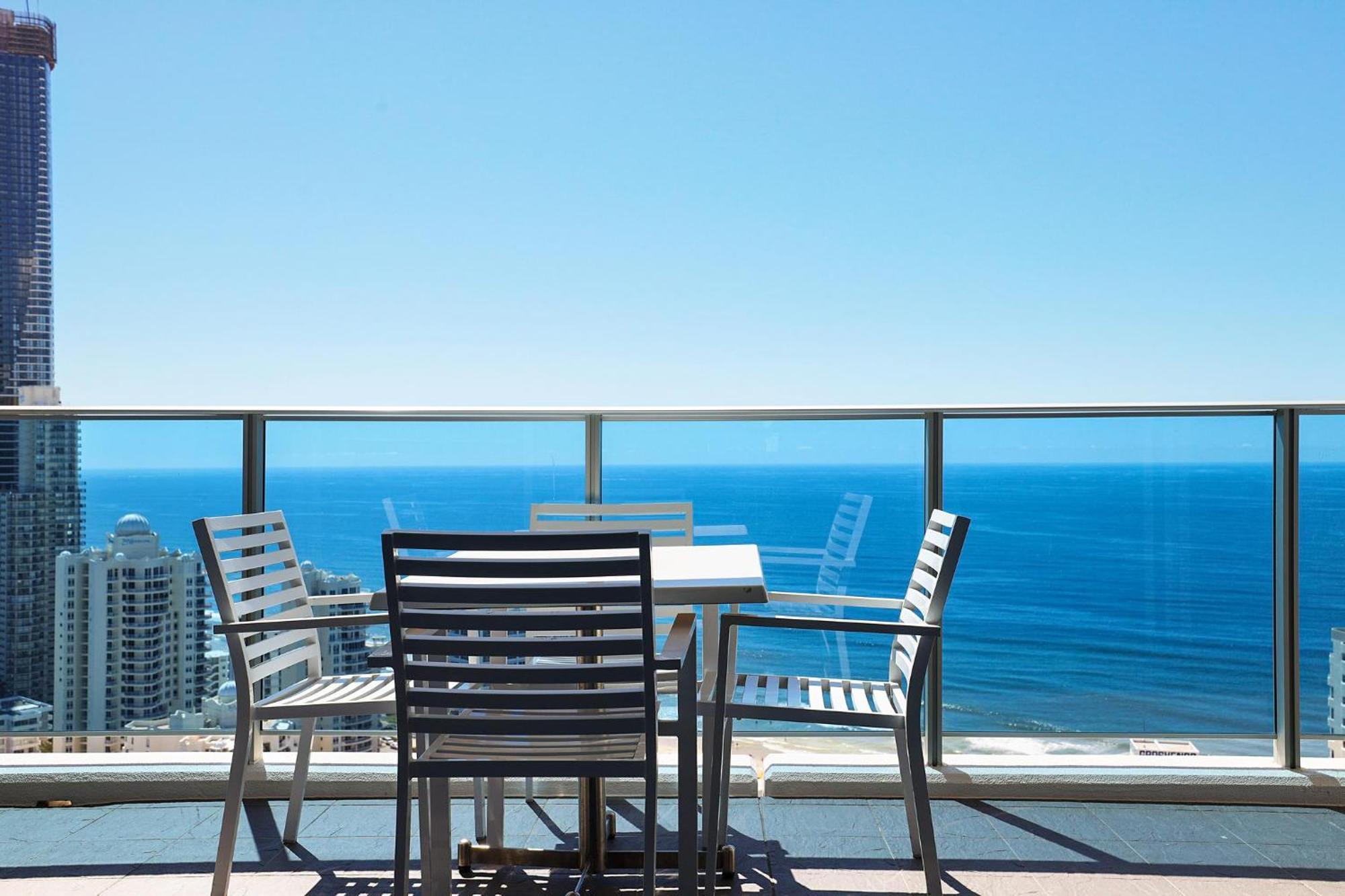 Number 1 H Residences - Wifi, Parking & More By Gold Coast Holidays Exterior foto