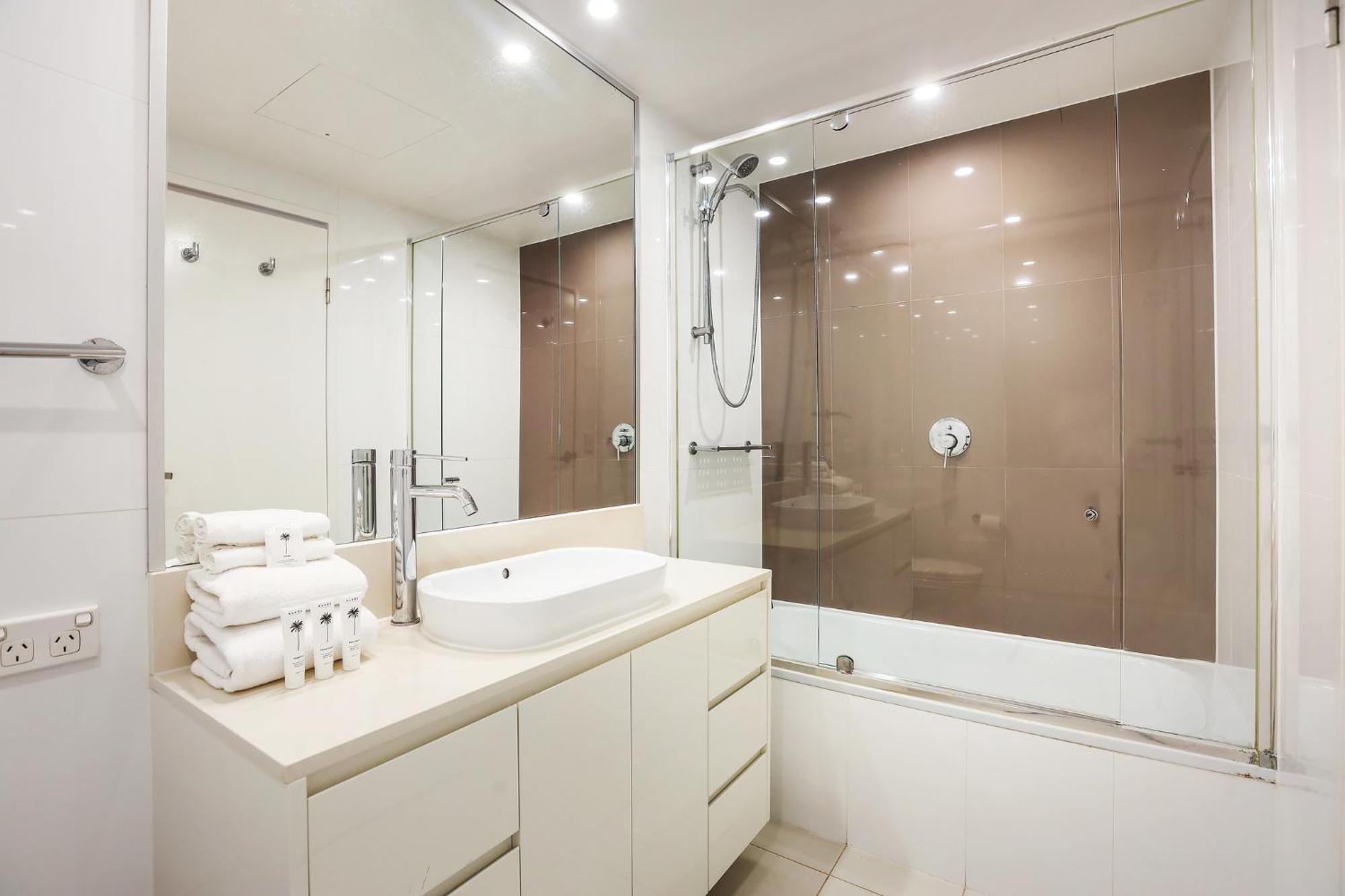 Number 1 H Residences - Wifi, Parking & More By Gold Coast Holidays Exterior foto